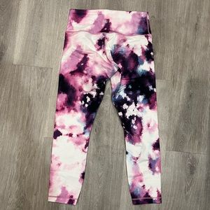 Lululemon wonder under crop